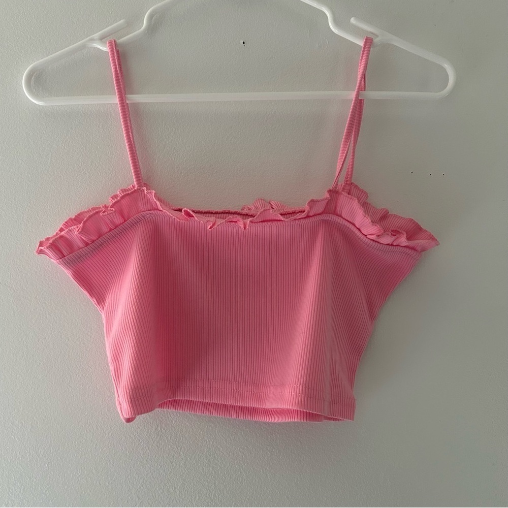 3/$20 SHEIN pink ruffle crop top